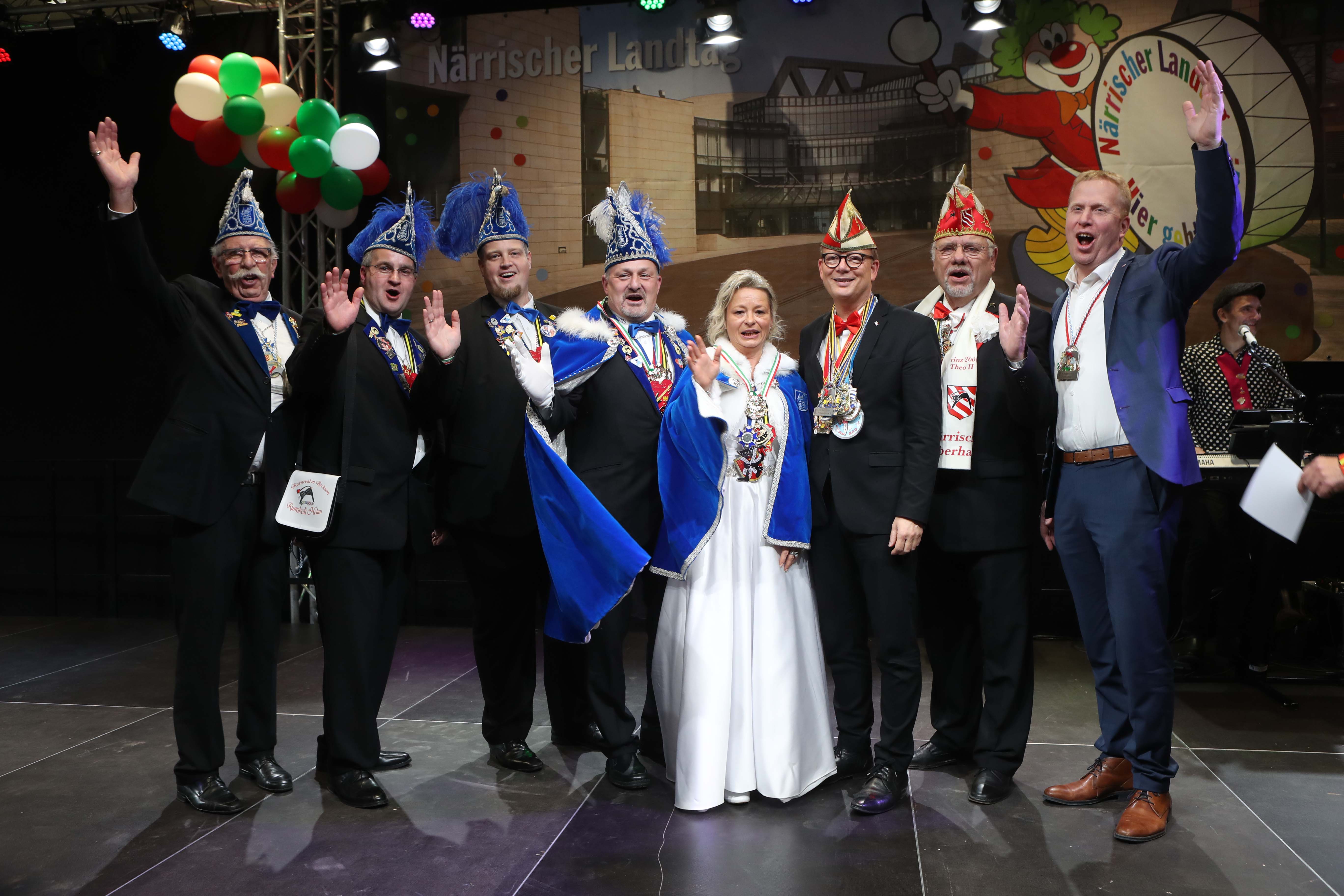  Henning Rehbaum begr��te das Gefolge der Beckumer P�ttspatzen im D�sseldorfer Landtag